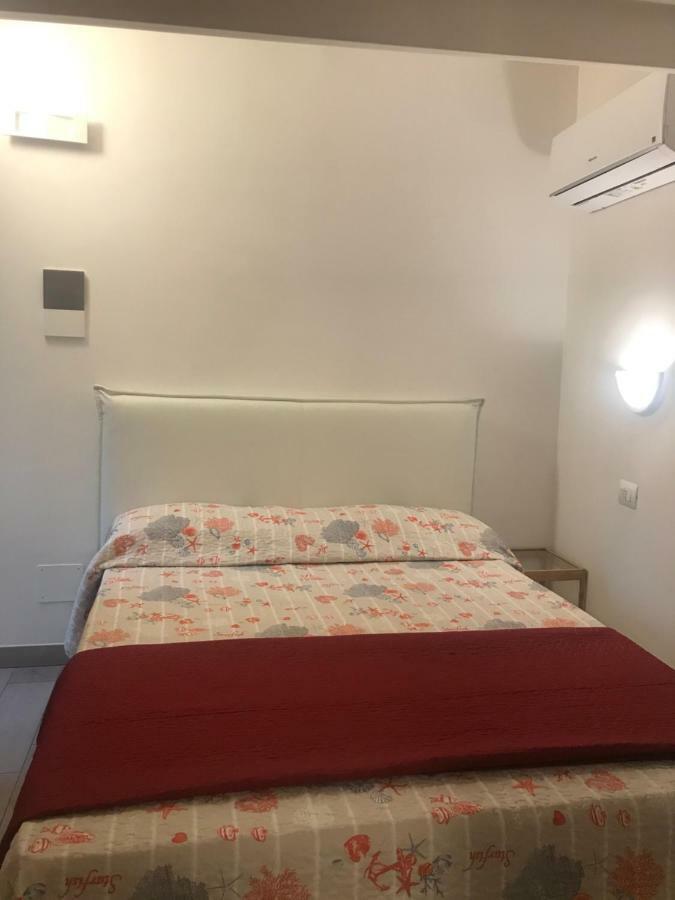 Guest House Montenegro La Spezia Dış mekan fotoğraf